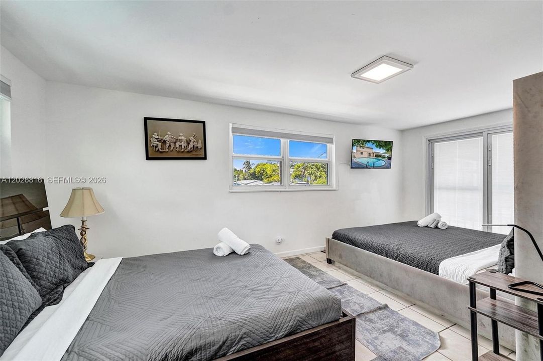 Active With Contract: $4,500 (4 beds, 3 baths, 1356 Square Feet)