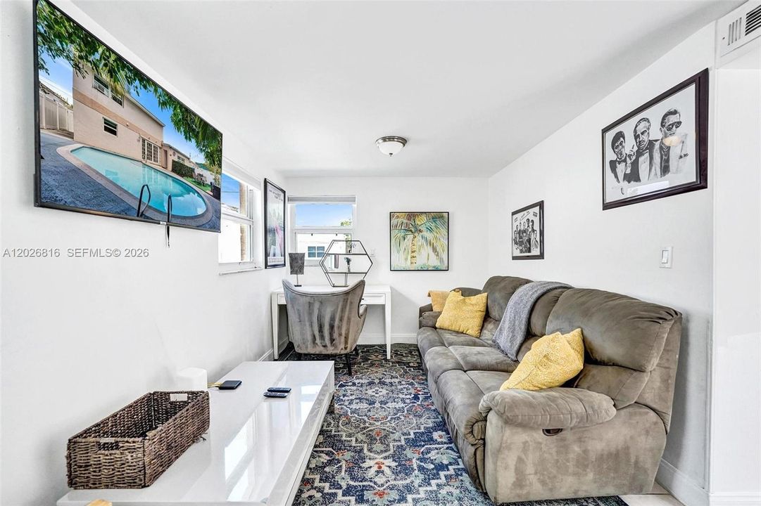 Active With Contract: $4,500 (4 beds, 3 baths, 1356 Square Feet)