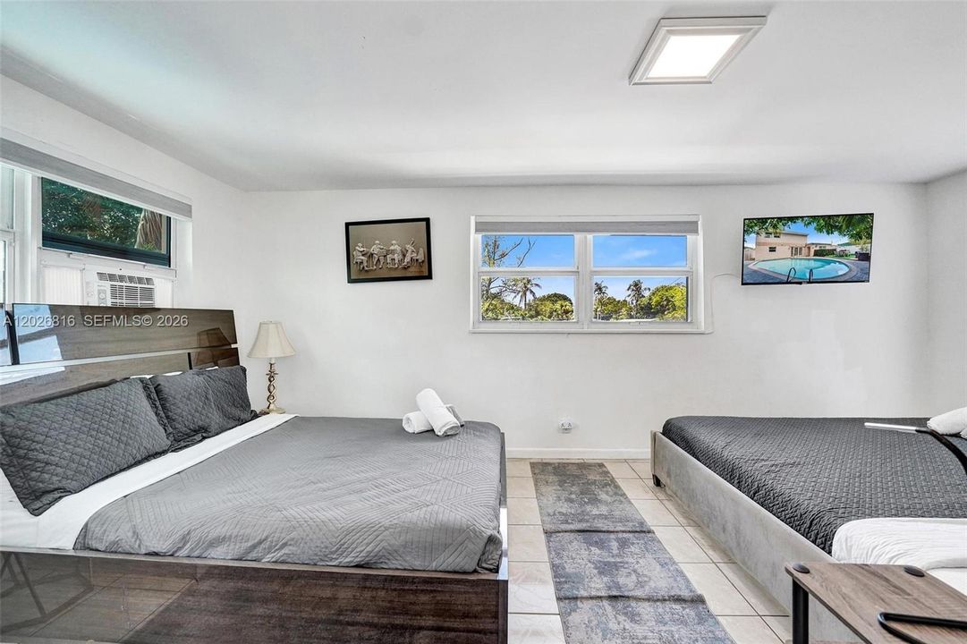 Active With Contract: $4,500 (4 beds, 3 baths, 1356 Square Feet)