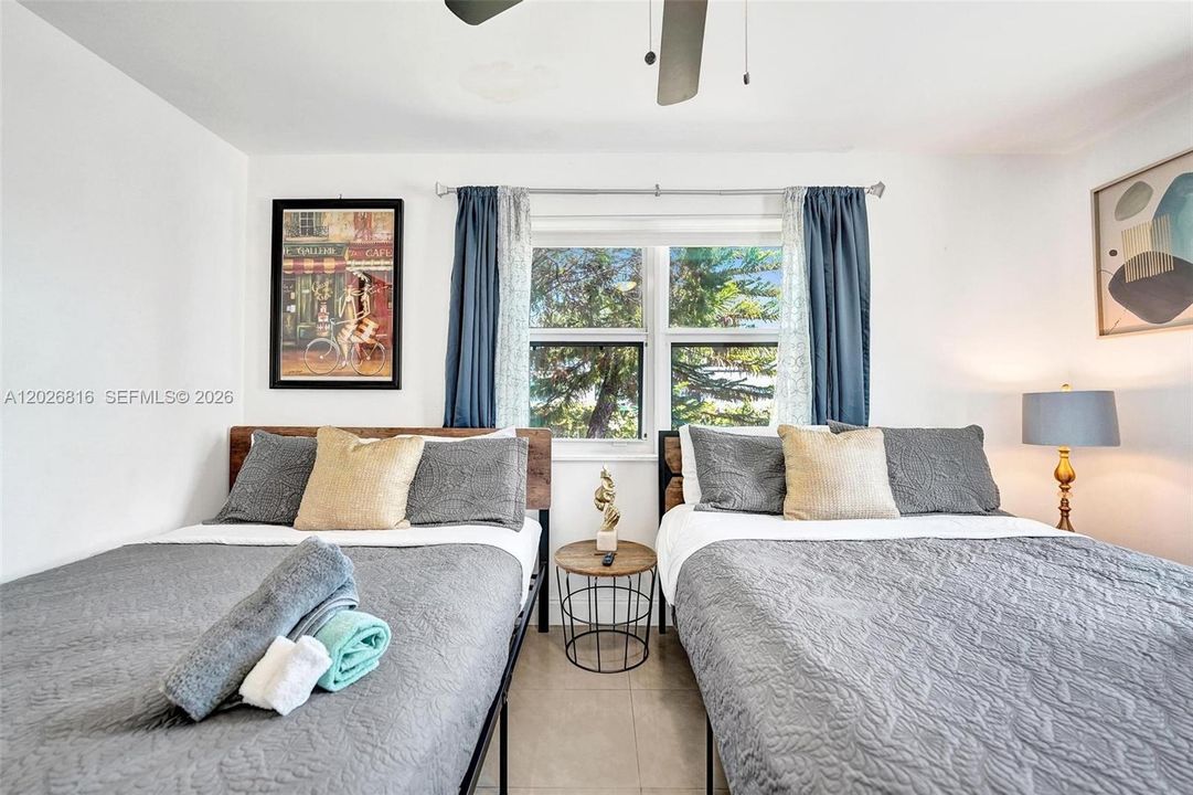 Active With Contract: $4,500 (4 beds, 3 baths, 1356 Square Feet)