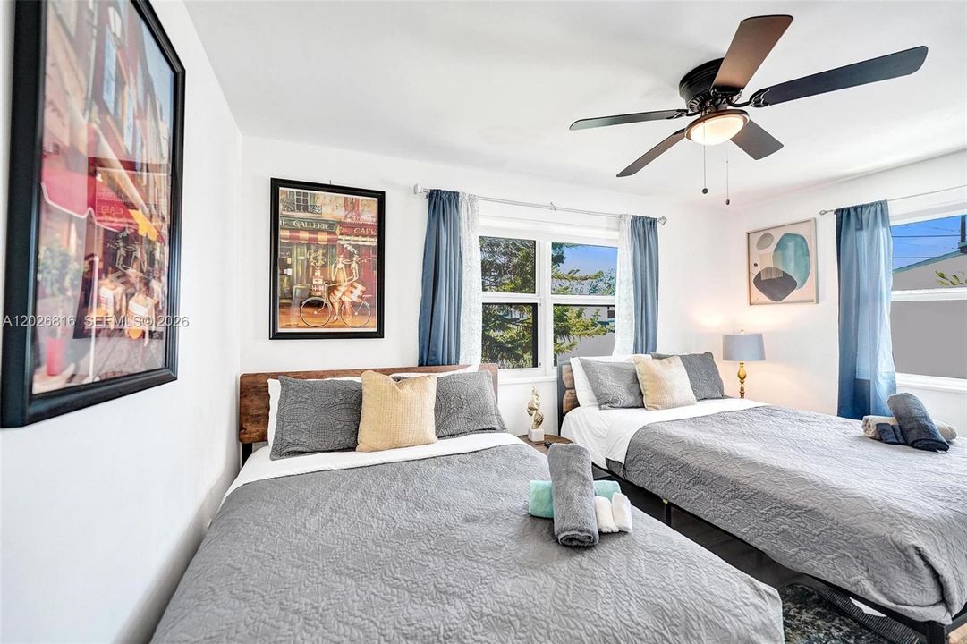 Active With Contract: $4,500 (4 beds, 3 baths, 1356 Square Feet)