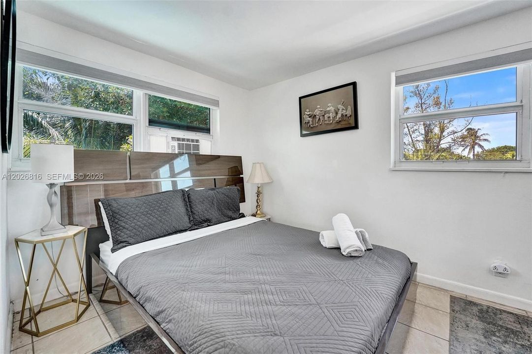 Active With Contract: $4,500 (4 beds, 3 baths, 1356 Square Feet)
