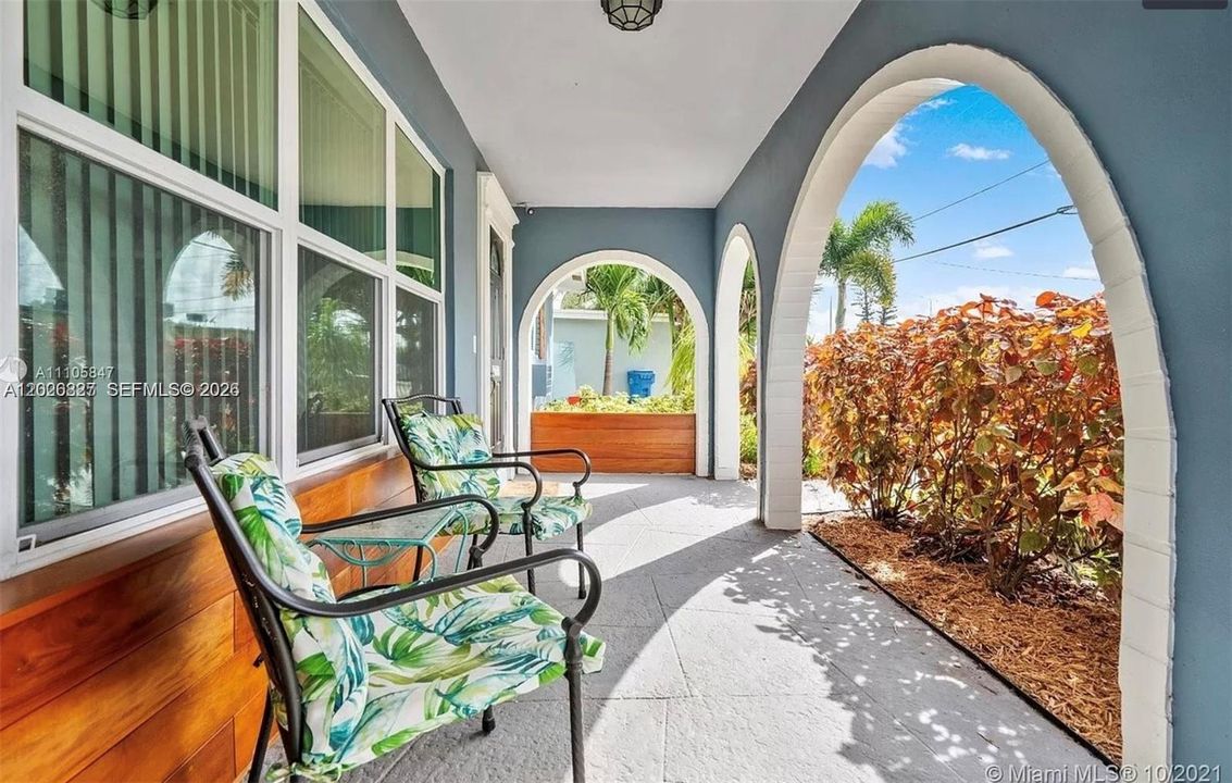 For Sale: $675,000 (4 beds, 2 baths, 1436 Square Feet)