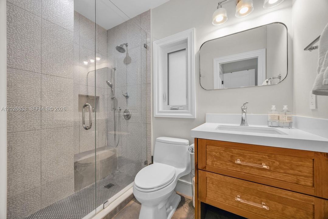 Activo con contrato: $2,699,999 (3 camas, 4 baños, 2960 Pies cuadrados)