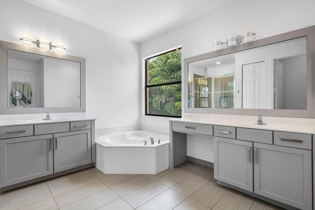 6068 Lemon Serpentine Lane Delray Beach