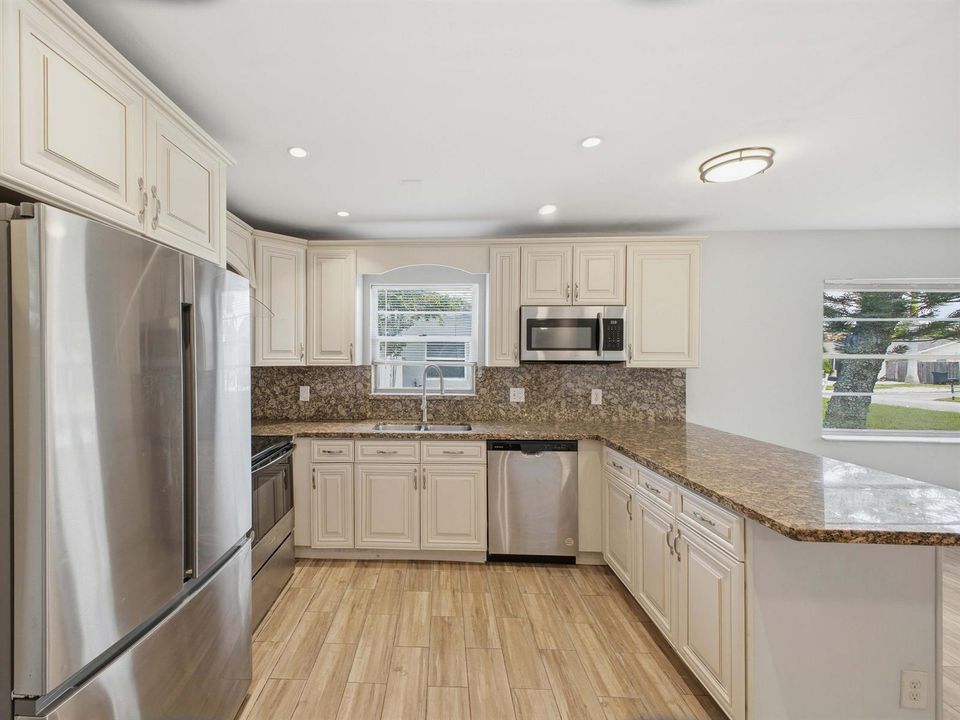 Kitchen 2