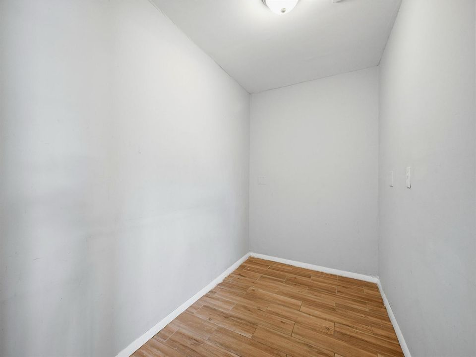 Storage - Den