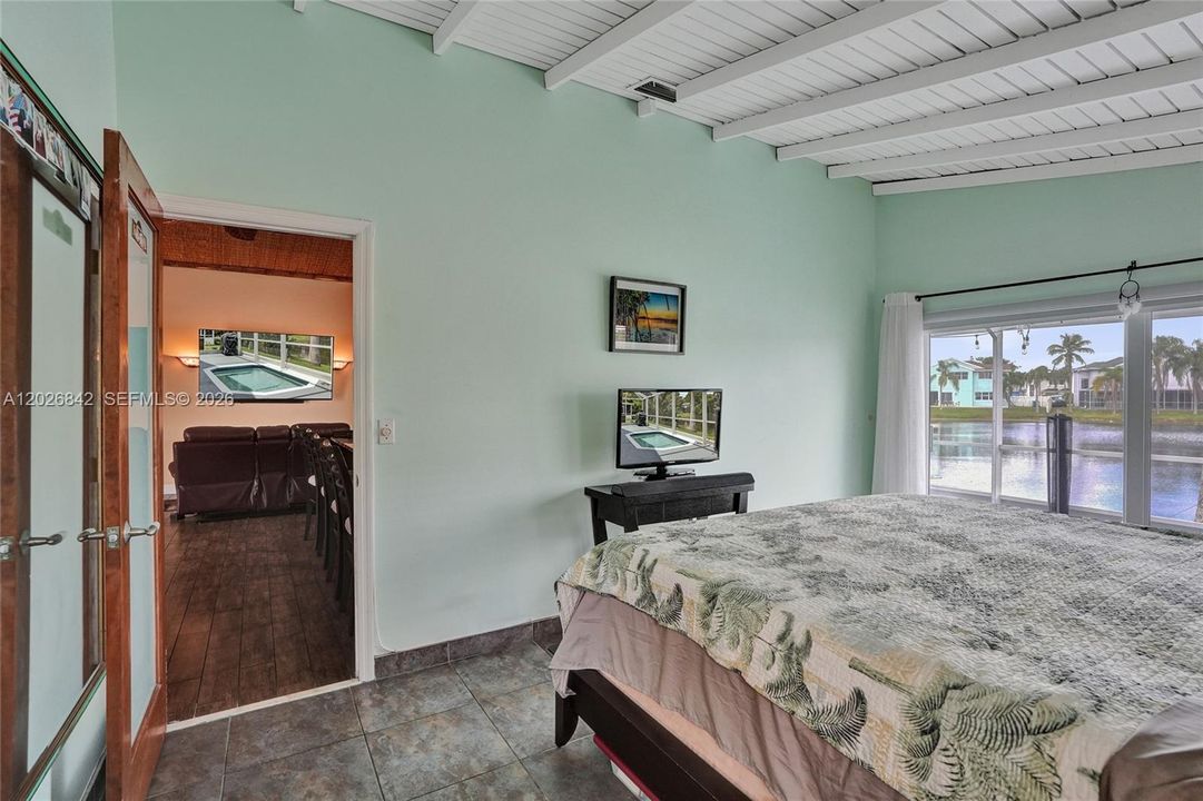 For Sale: $538,800 (3 beds, 2 baths, 1484 Square Feet)