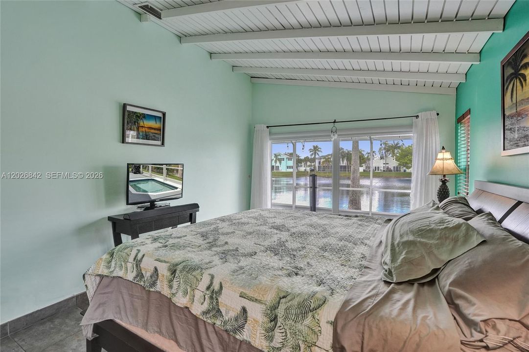 For Sale: $538,800 (3 beds, 2 baths, 1484 Square Feet)