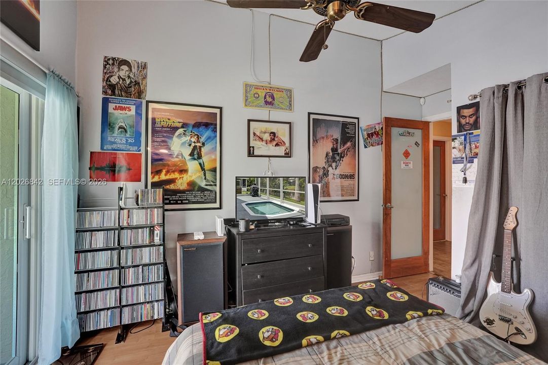For Sale: $538,800 (3 beds, 2 baths, 1484 Square Feet)
