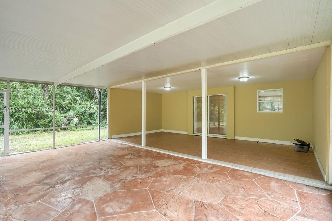 Activo con contrato: $479,900 (3 camas, 2 baños, 1242 Pies cuadrados)