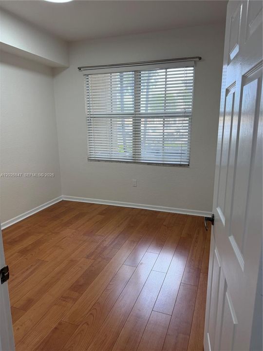 В аренду: $2,850 (3 спален, 2 ванн, 1435 Квадратных фут)