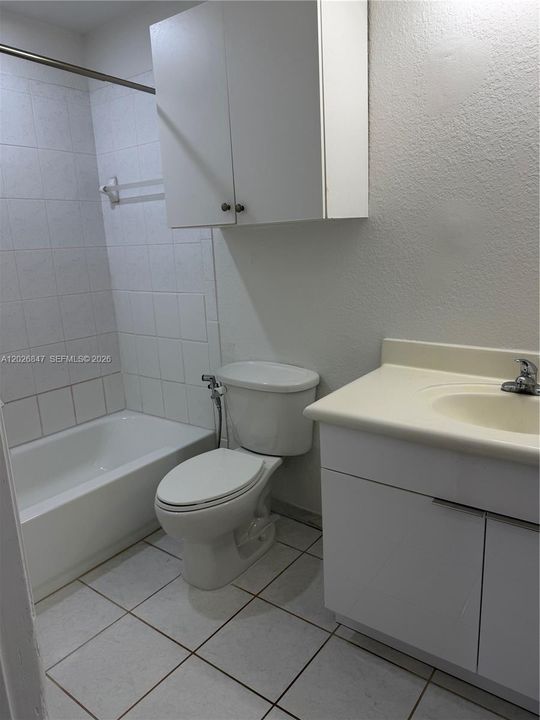 В аренду: $2,850 (3 спален, 2 ванн, 1435 Квадратных фут)