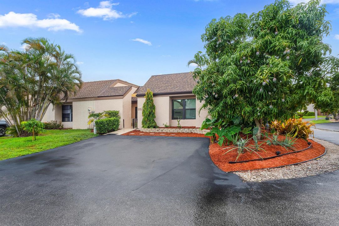 002-11122CurryDrive-PalmBeachGardens-FL-