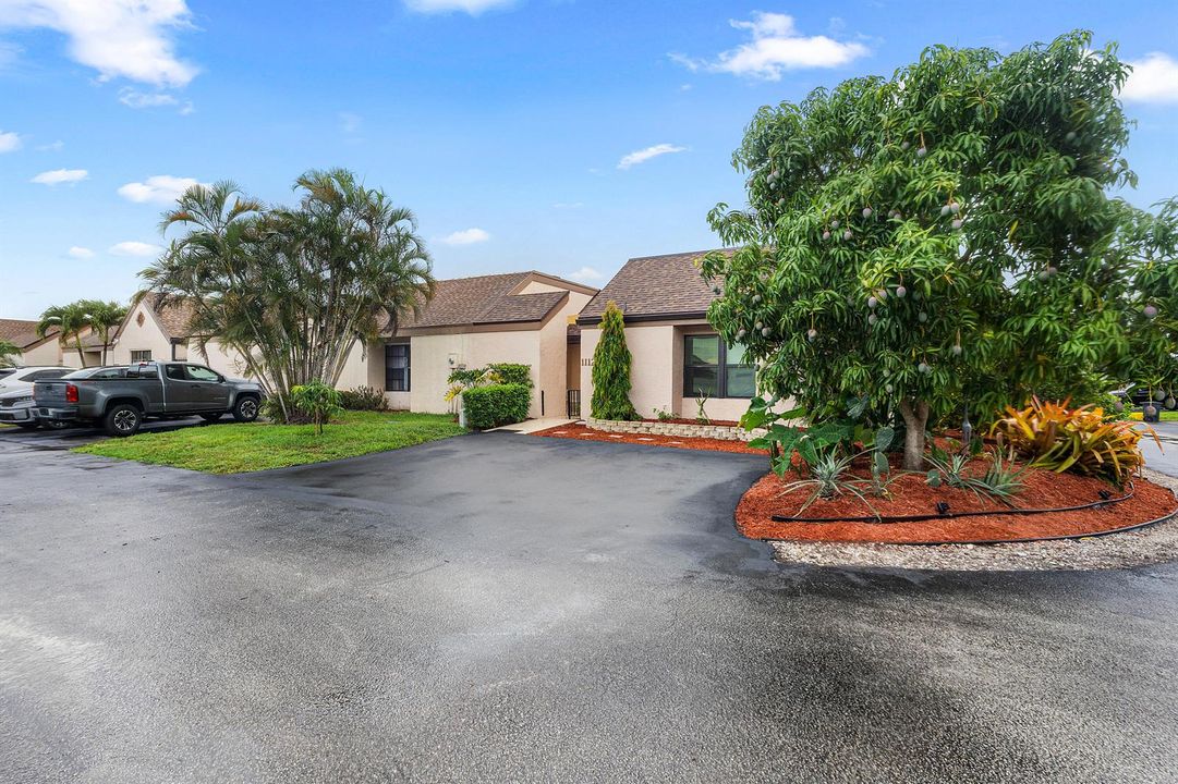 004-11122CurryDrive-PalmBeachGardens-FL-