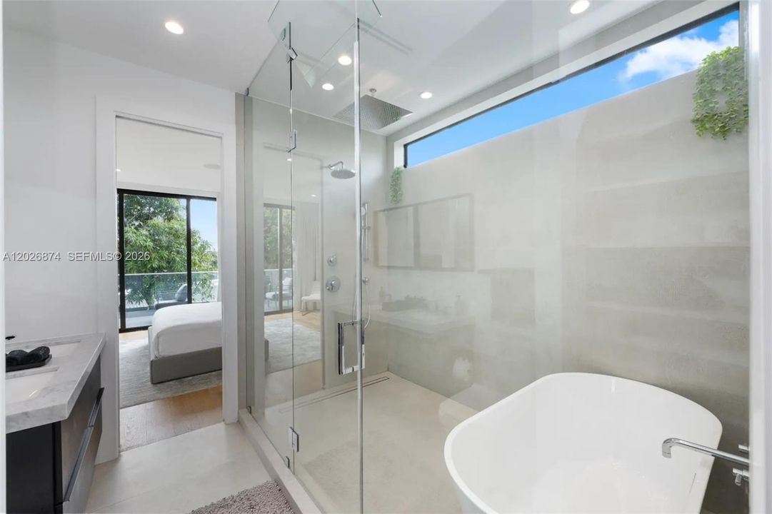 For Sale: $2,750,000 (4 beds, 3 baths, 2919 Square Feet)