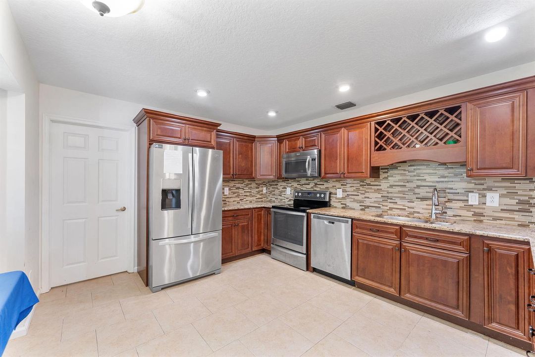 8-web-or-mls-DSC03053
