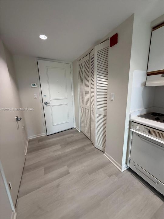 Active With Contract: $1,300 (40 beds, 40 baths, 300 Square Feet)