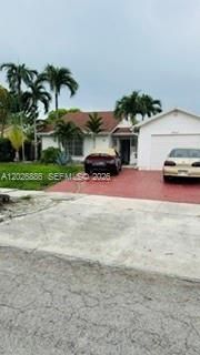 For Rent: $3,200 (3 beds, 1 baths, 1302 Square Feet)