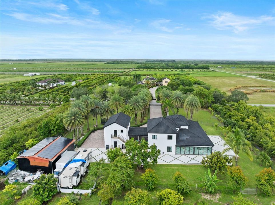 Active With Contract: $1,750,000 (5 beds, 5 baths, 3945 Square Feet)