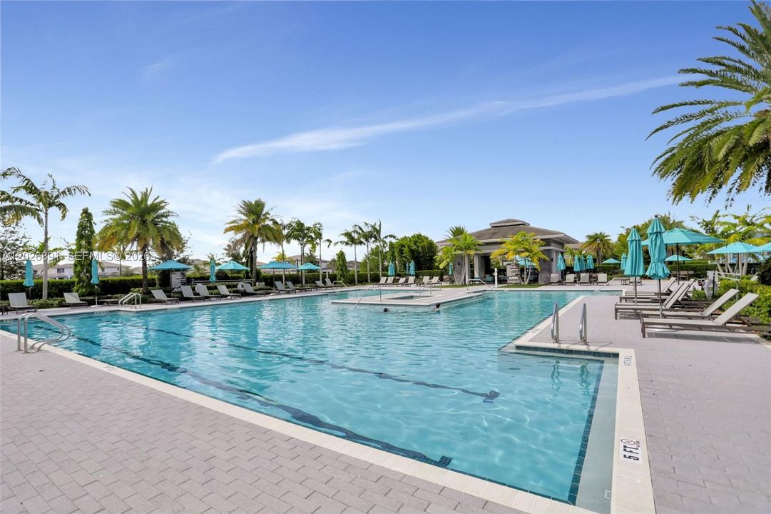 For Sale: $1,425,000 (5 beds, 4 baths, 3425 Square Feet)