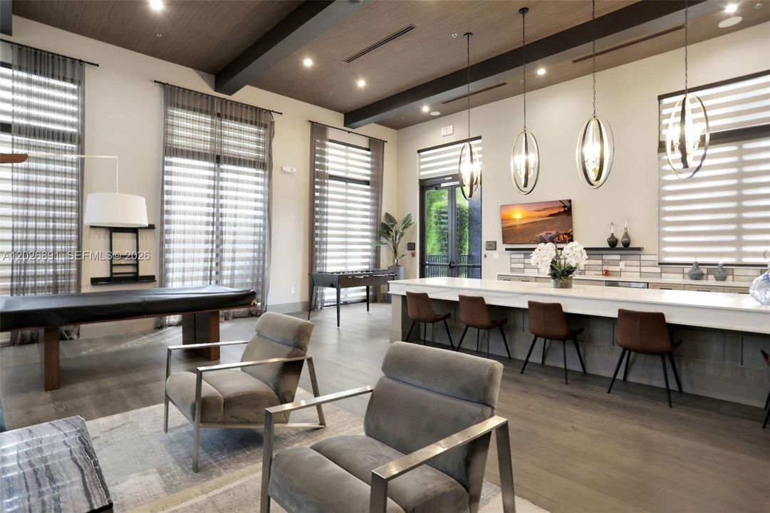 For Sale: $1,425,000 (5 beds, 4 baths, 3425 Square Feet)