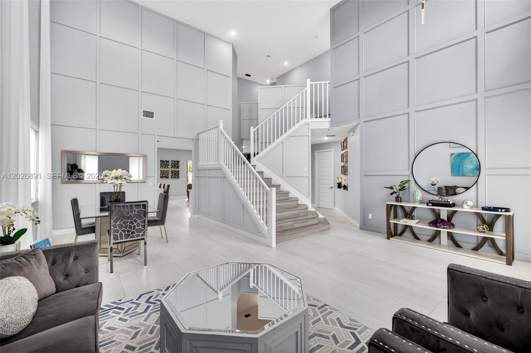 For Sale: $1,425,000 (5 beds, 4 baths, 3425 Square Feet)