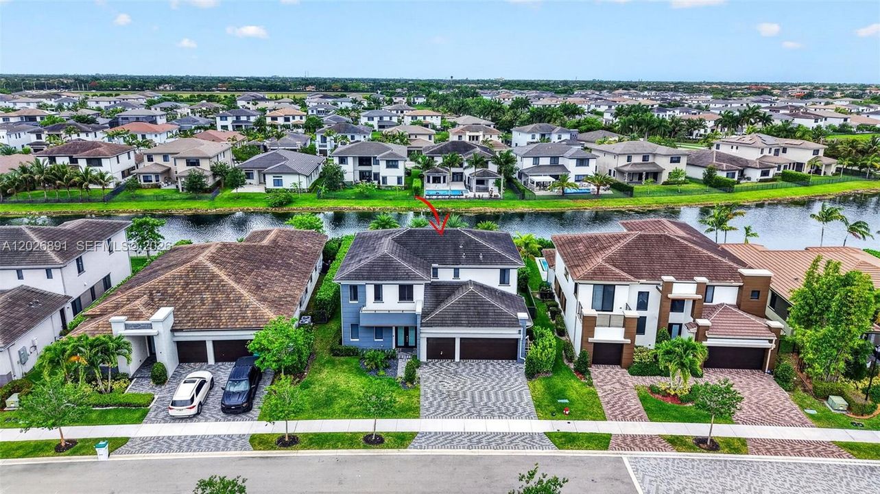 For Sale: $1,425,000 (5 beds, 4 baths, 3425 Square Feet)