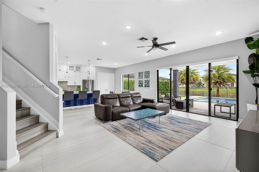 For Sale: $1,425,000 (5 beds, 4 baths, 3425 Square Feet)
