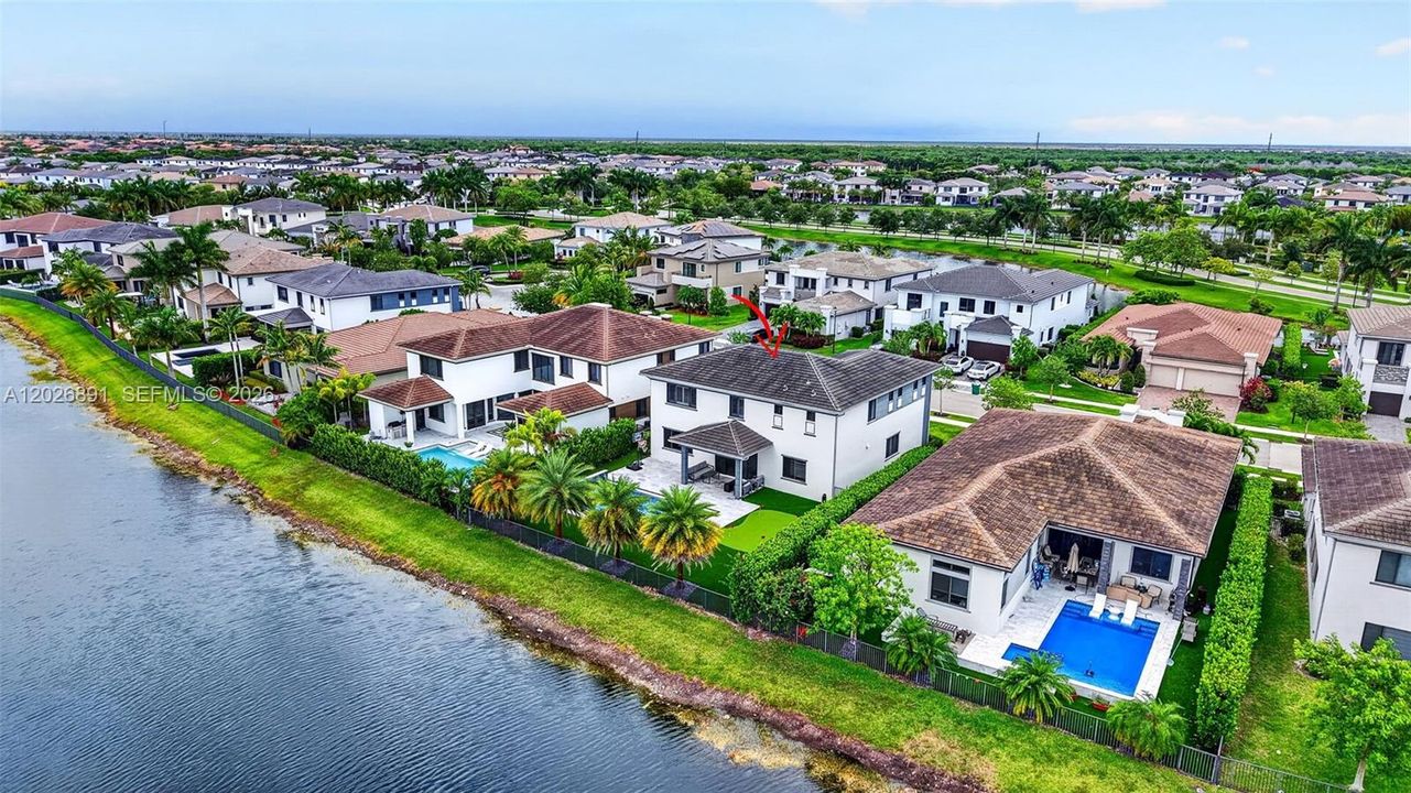 For Sale: $1,425,000 (5 beds, 4 baths, 3425 Square Feet)