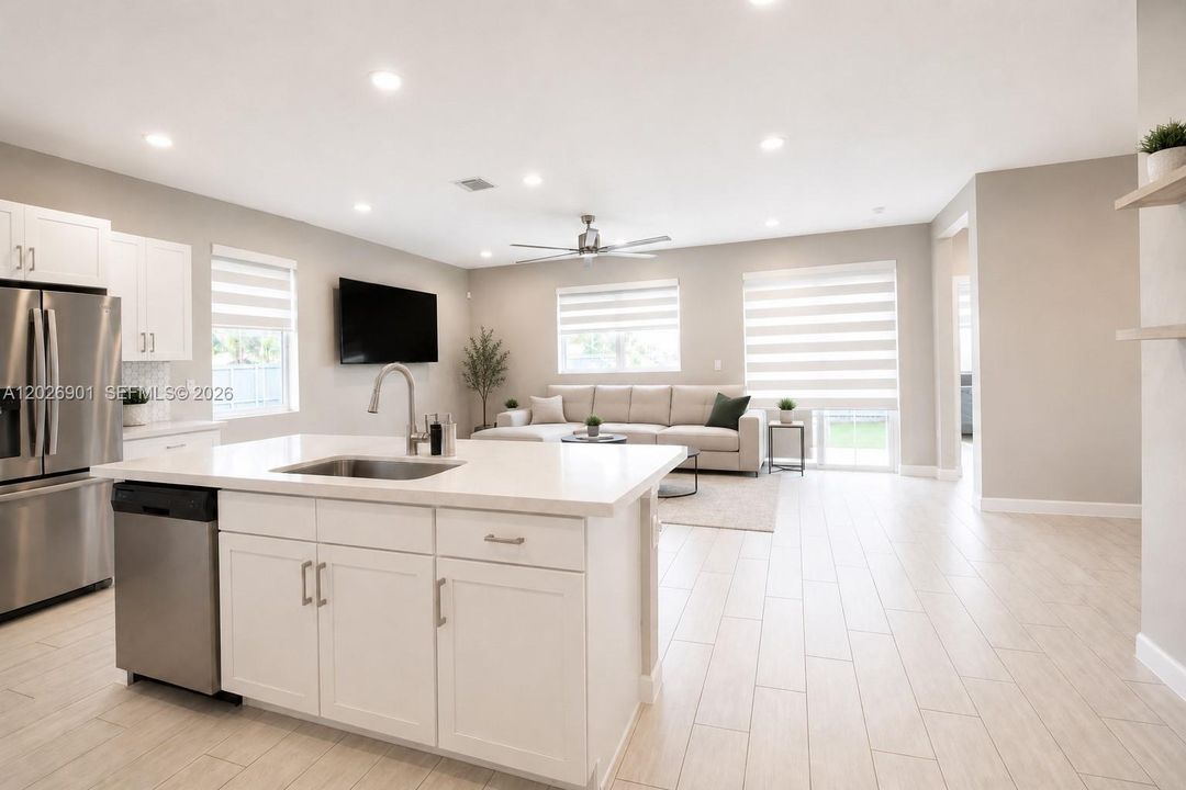 For Sale: $760,000 (4 beds, 2 baths, 1799 Square Feet)