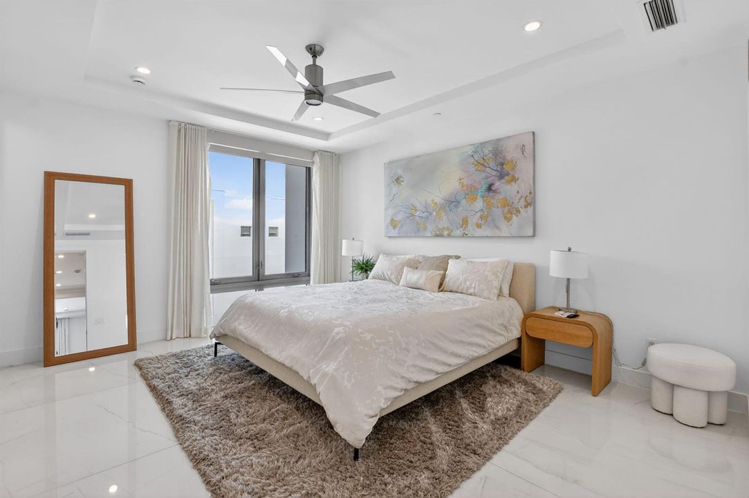 54-web-or-mls-4130 NW 17 Ave (70)