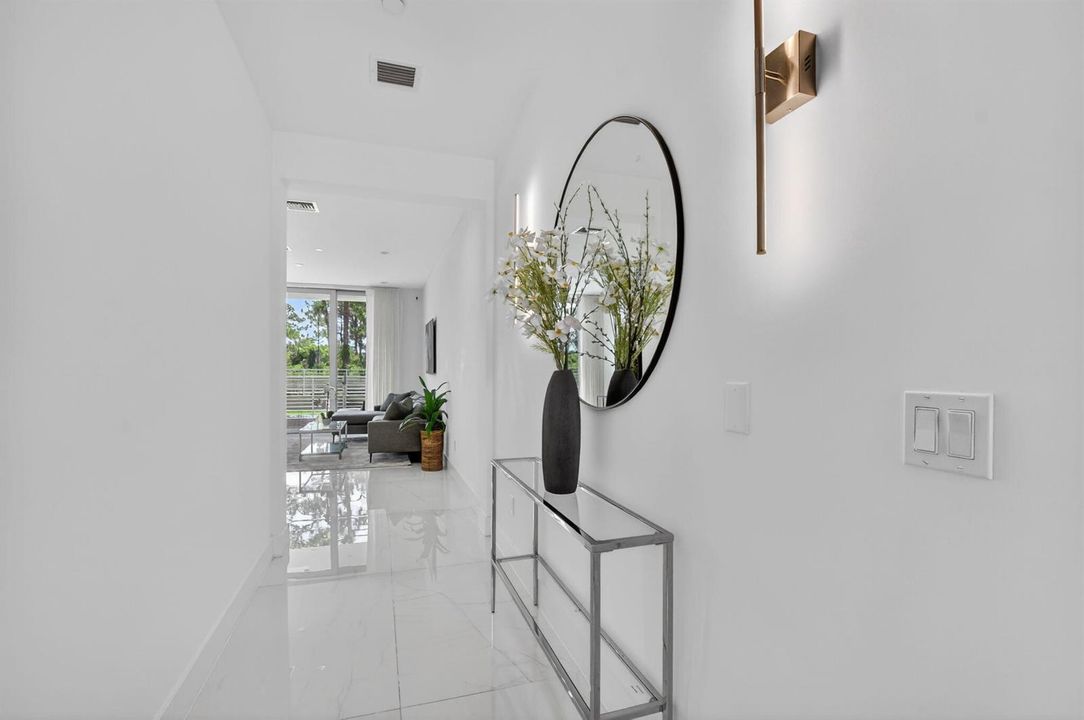 5-web-or-mls-4130 NW 17 Ave (73)