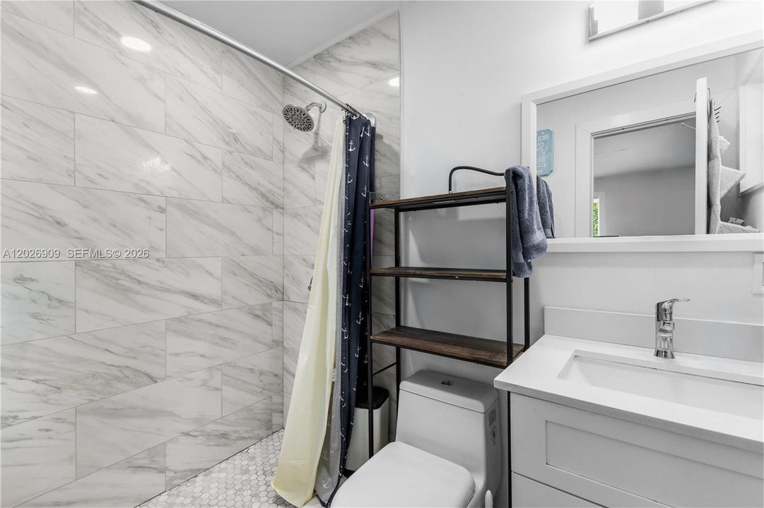 For Rent: $3,400 (3 beds, 2 baths, 1460 Square Feet)