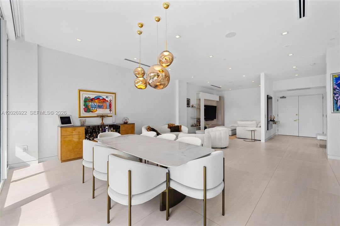 For Sale: $2,250,000 (3 beds, 4 baths, 3206 Square Feet)