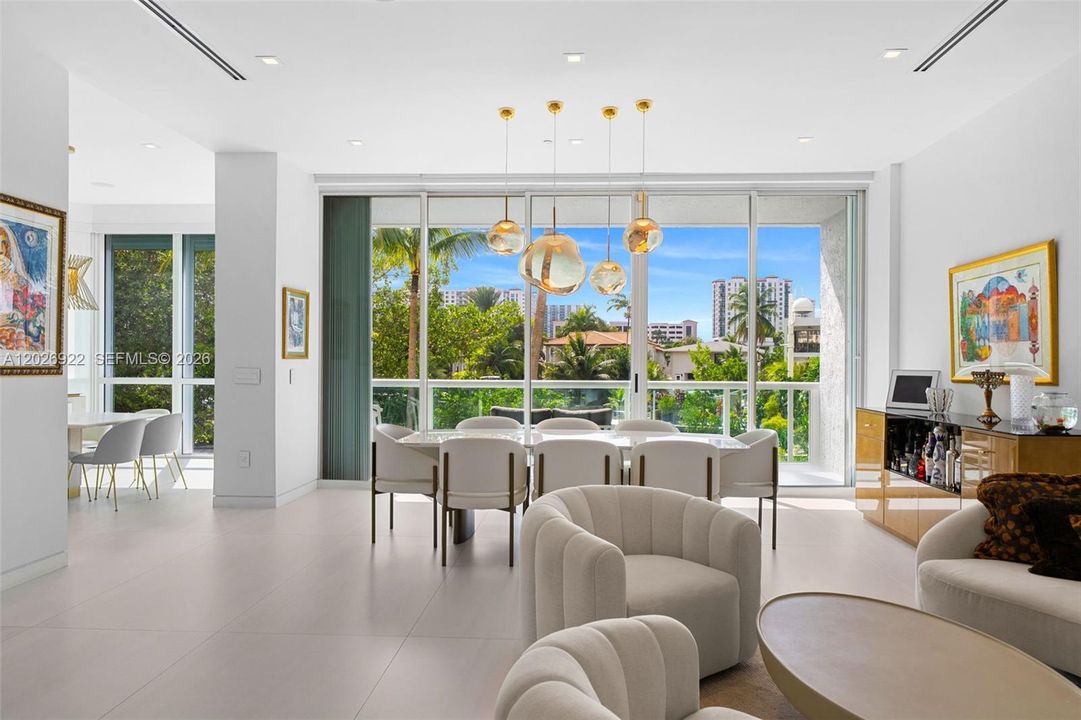 For Sale: $2,250,000 (3 beds, 4 baths, 3206 Square Feet)