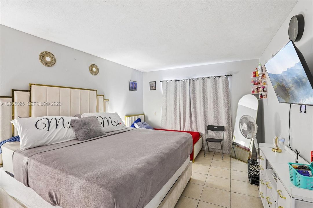 En Venta: $175,000 (1 camas, 2 baños, 740 Pies cuadrados)