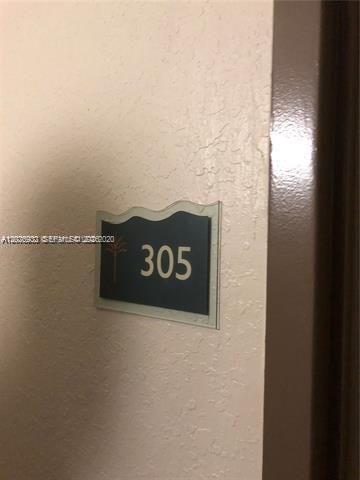 For Sale: $249,000 (2 beds, 2 baths, 1023 Square Feet)