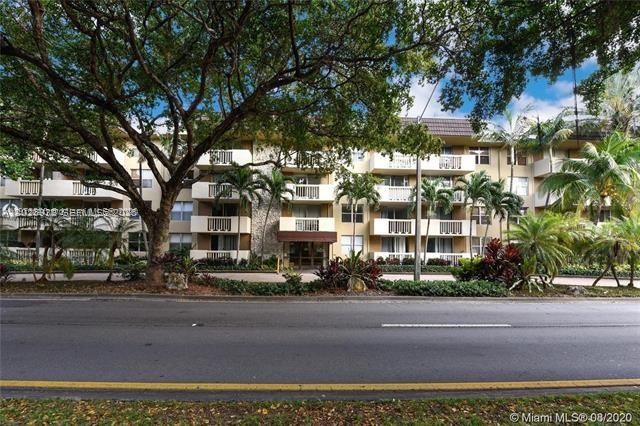For Sale: $249,000 (2 beds, 2 baths, 1023 Square Feet)