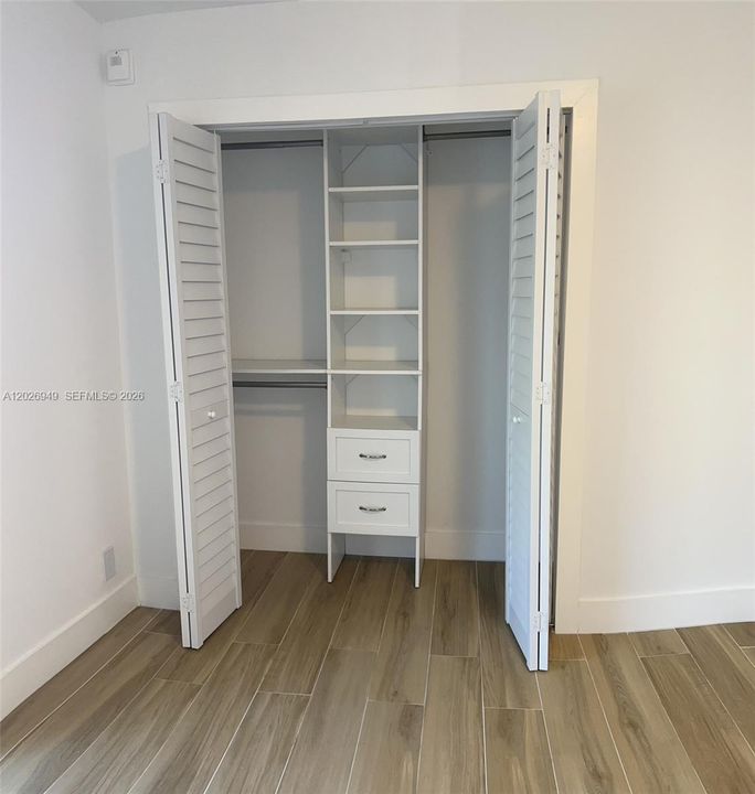 Closet 2 (Bedroom)