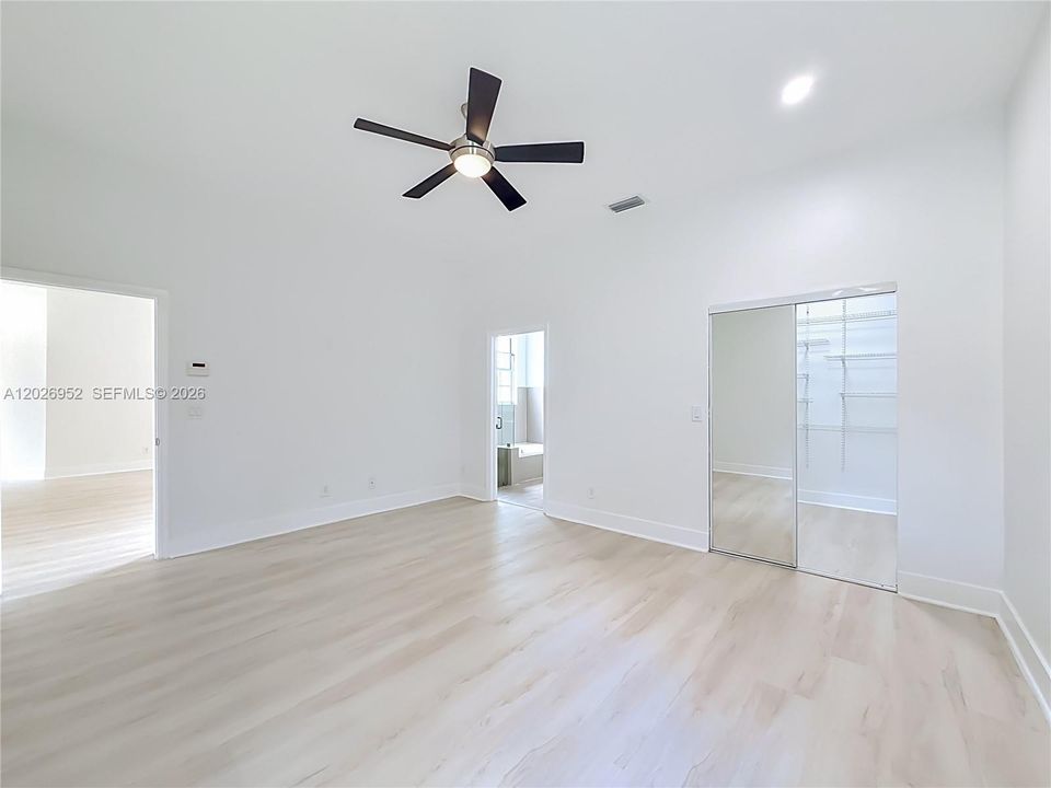 For Sale: $839,900 (4 beds, 2 baths, 1863 Square Feet)