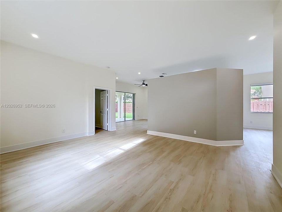 For Sale: $839,900 (4 beds, 2 baths, 1863 Square Feet)