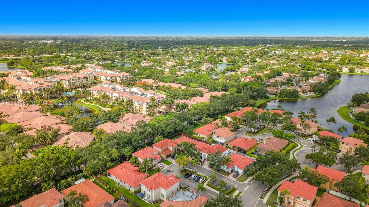 For Sale: $839,900 (4 beds, 2 baths, 1863 Square Feet)