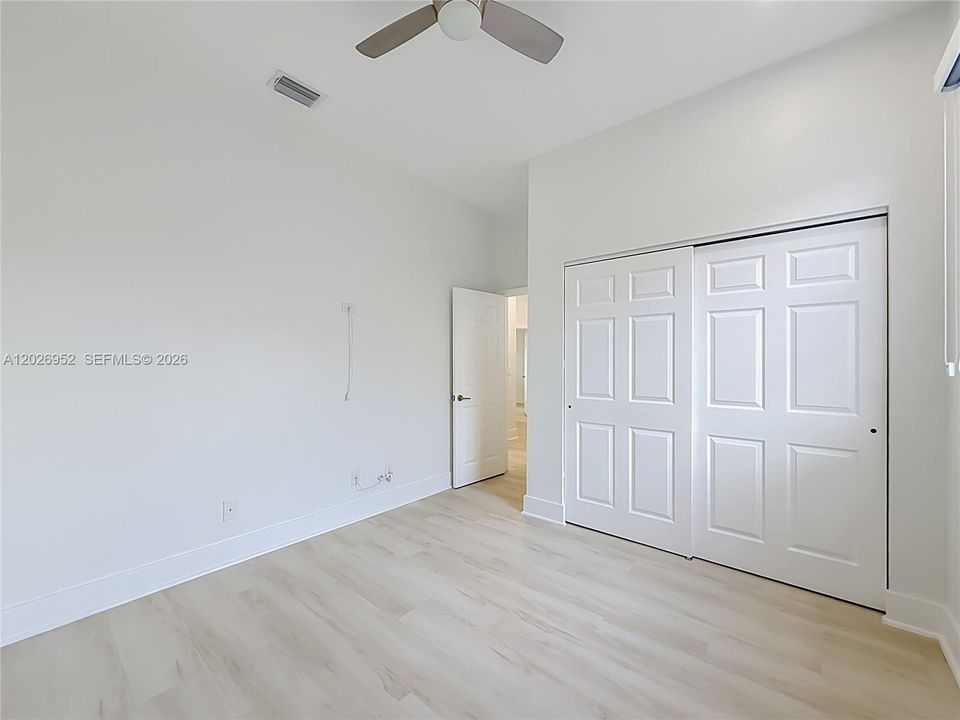 For Sale: $839,900 (4 beds, 2 baths, 1863 Square Feet)