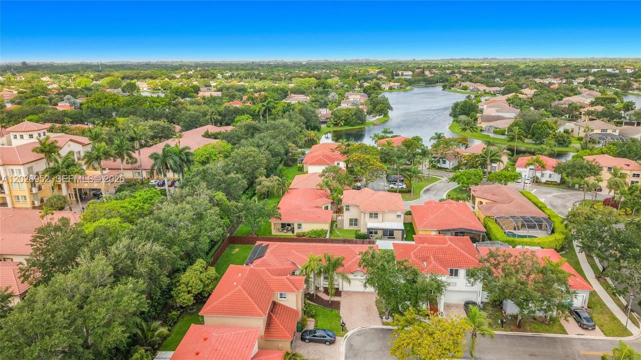 For Sale: $839,900 (4 beds, 2 baths, 1863 Square Feet)