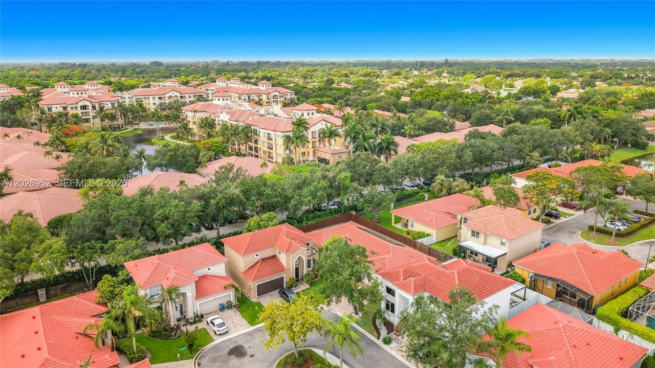 For Sale: $839,900 (4 beds, 2 baths, 1863 Square Feet)
