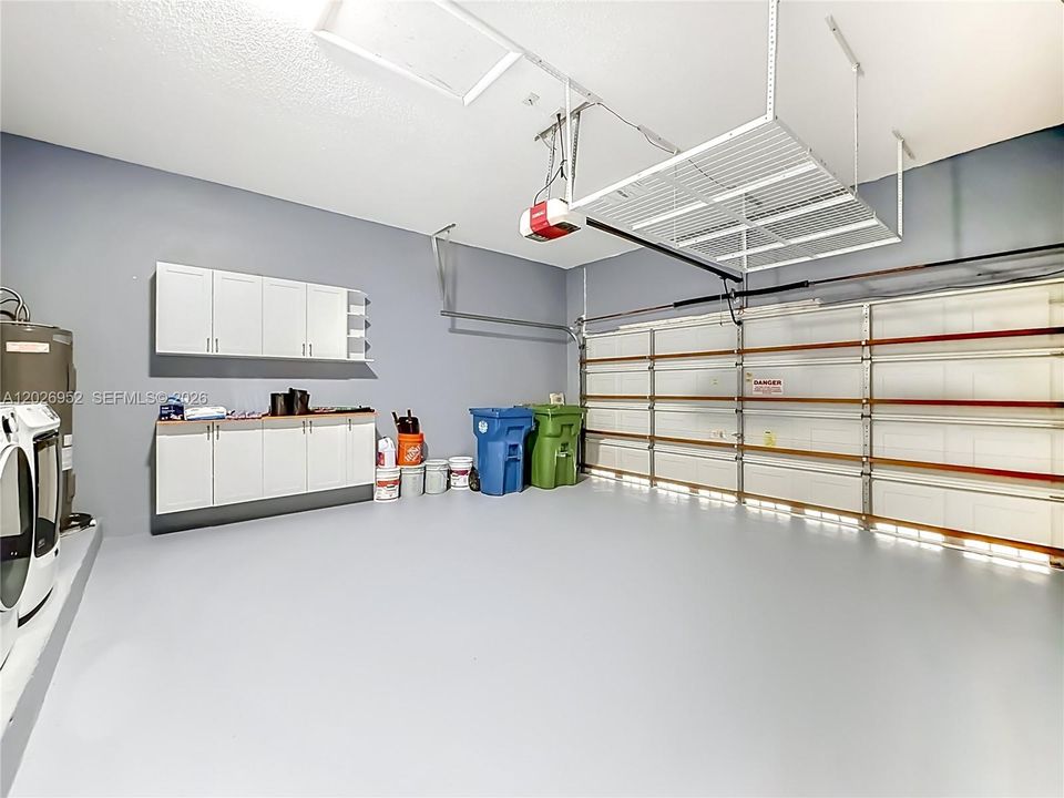 For Sale: $839,900 (4 beds, 2 baths, 1863 Square Feet)