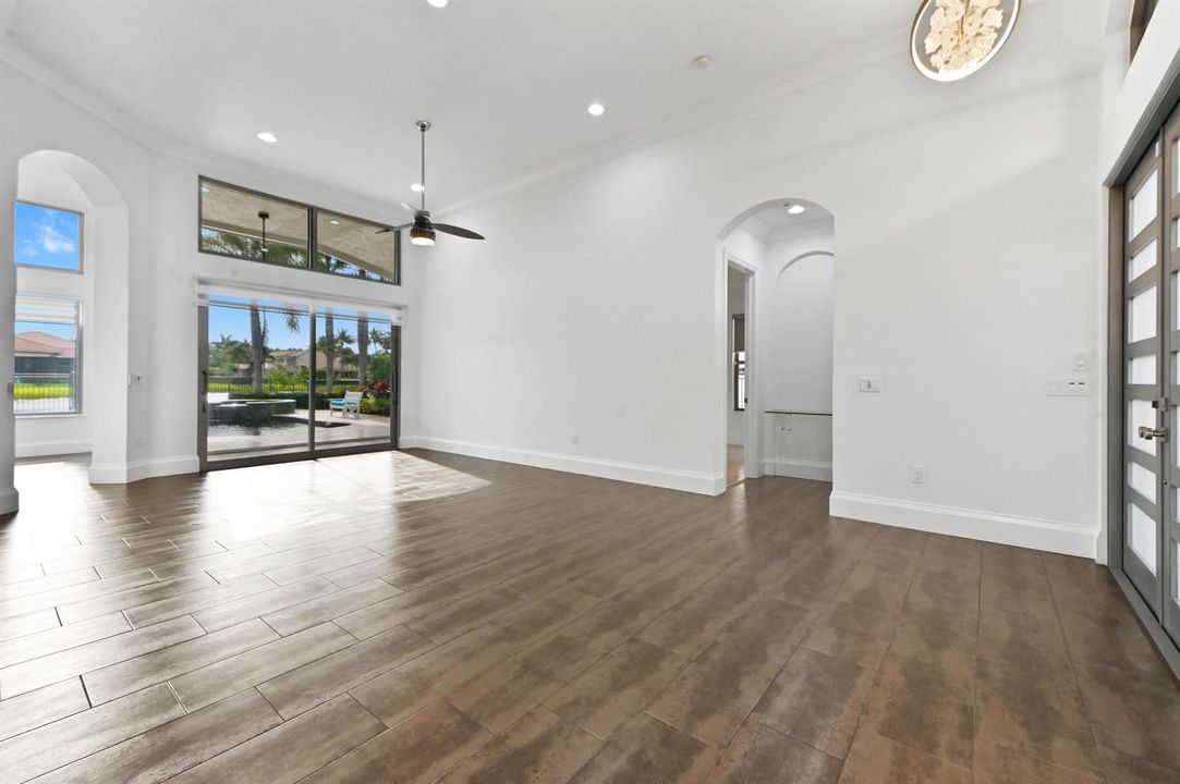 07 Living room 01
