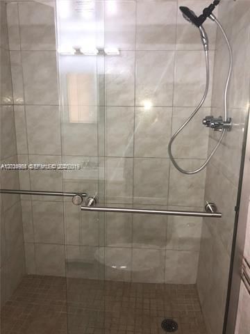 For Sale: $249,000 (2 beds, 2 baths, 1023 Square Feet)