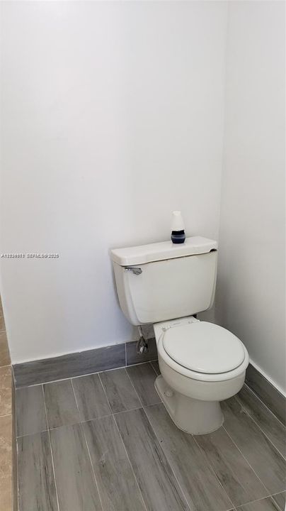 На продажу: $275,000 (3 спален, 2 ванн, 1016 Квадратных фут)